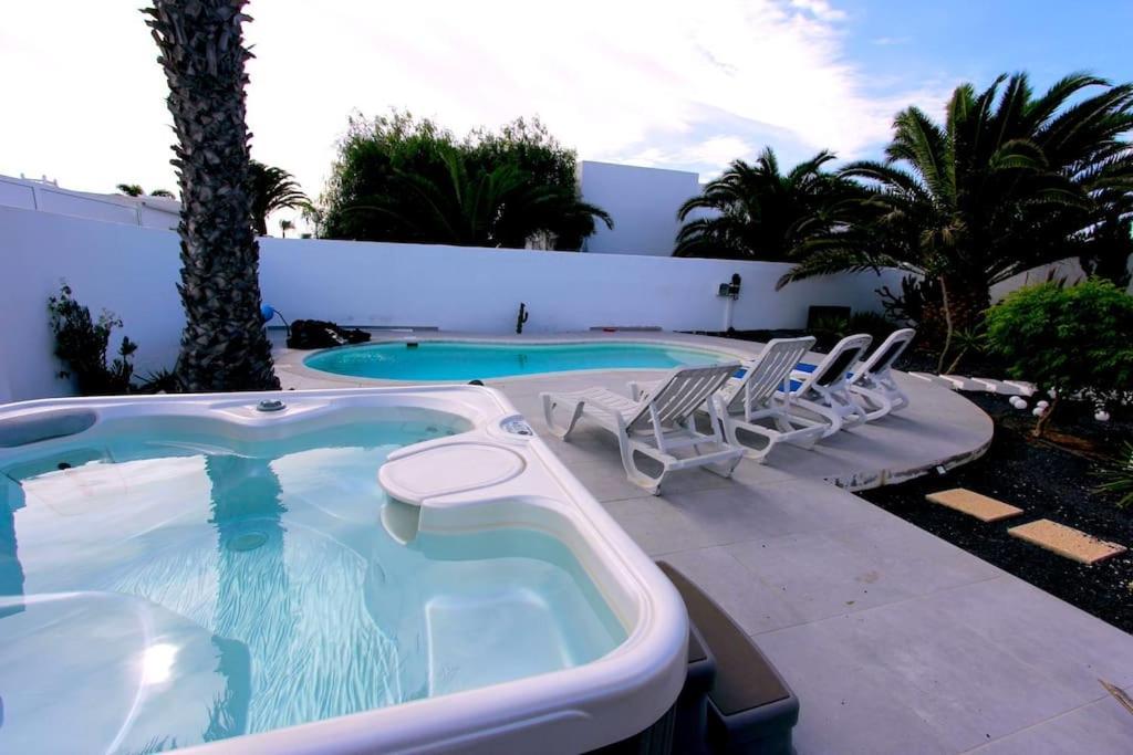 Willa Casa Alizee, Heated Pool, Hot Tub Playa Blanca  Zewnętrze zdjęcie